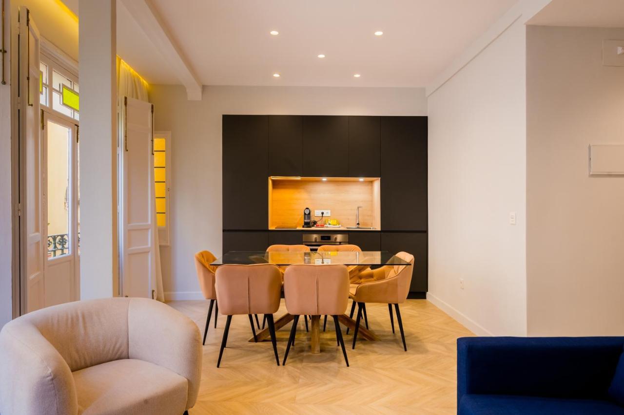 Elegant Apartment - 2 Bd 1 Bth - Center Sevilla Екстериор снимка