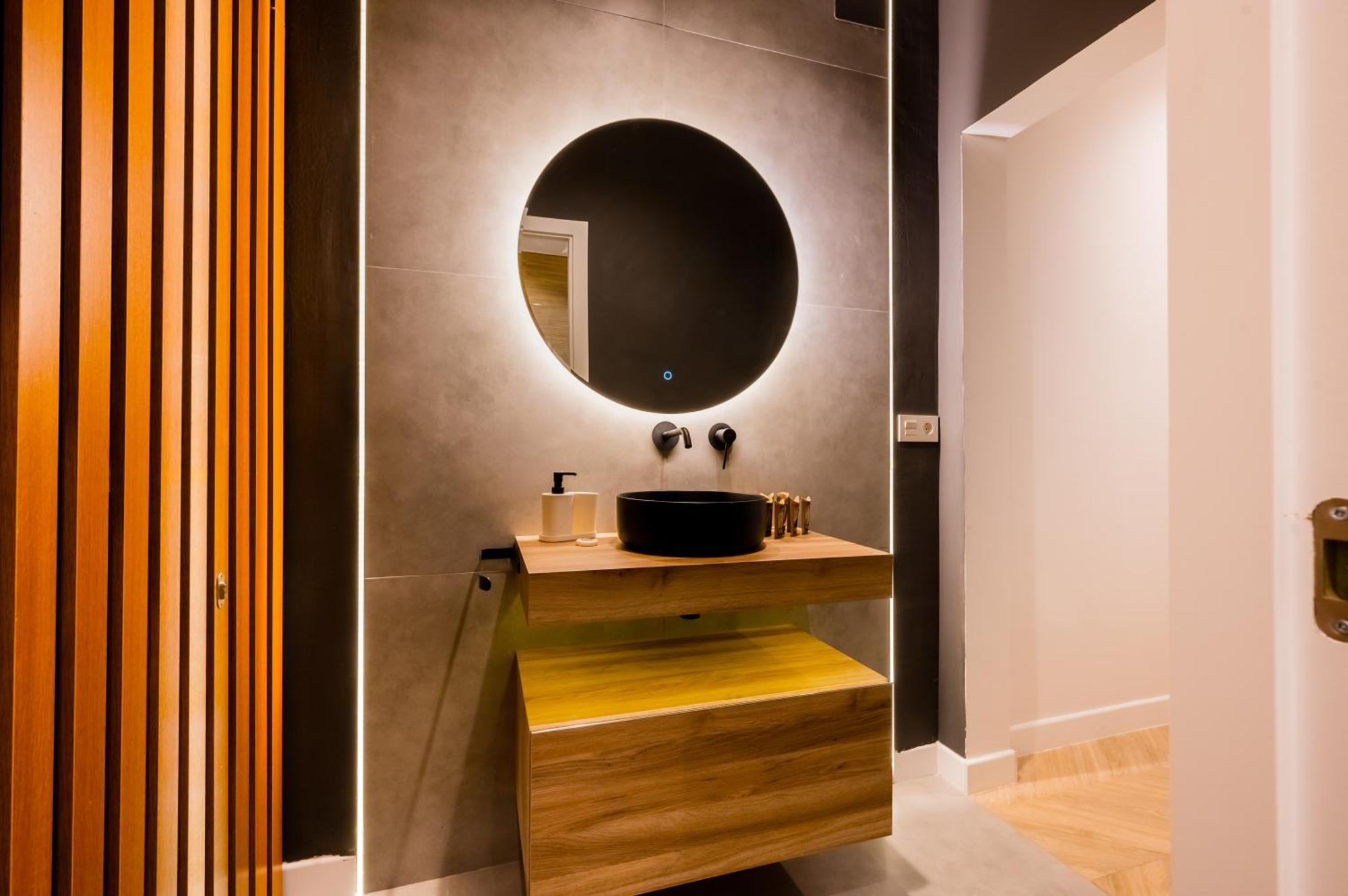 Elegant Apartment - 2 Bd 1 Bth - Center Sevilla Екстериор снимка